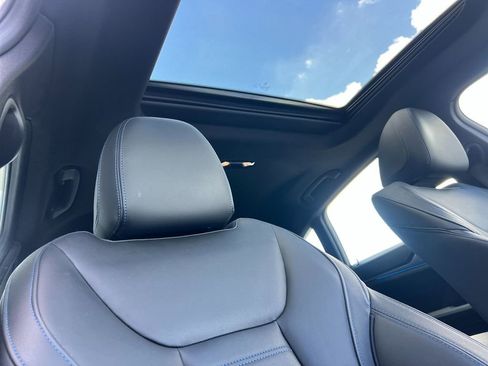 Used 2023 BMW i4 eDrive40 w/ M Sport Package image 17