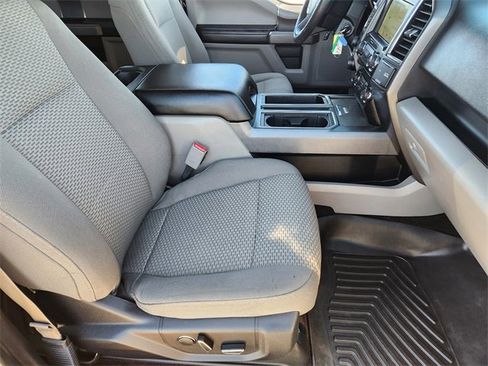 Used 2016 Ford F150 XLT w/ Equipment Group 302A Luxury image 14