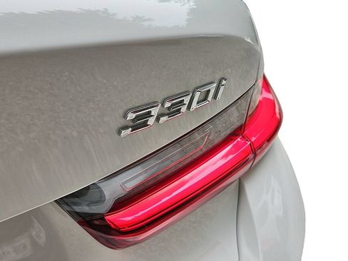 Used 2023 BMW 330i xDrive Sedan w/ Driving Assistance Package AWD/4WD image 30