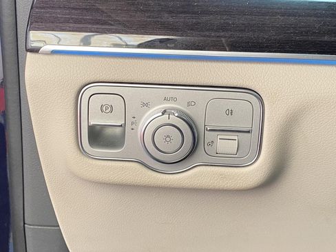 Used 2020 Mercedes-Benz GLS 450 4MATIC image 29