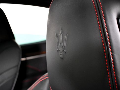 Used 2017 Maserati Levante S image 19