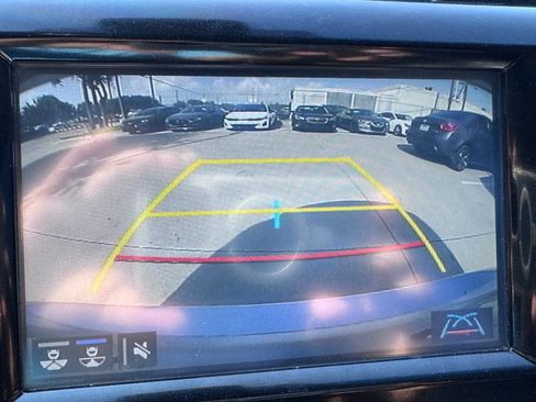 Used 2018 Toyota Camry XSE image 16