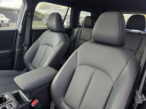 New 2026 Subaru Outback Limited AWD/4WD image 15