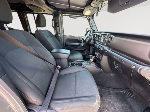 Used 2021 Jeep Wrangler Unlimited Sport AWD/4WD image 23