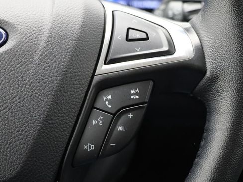 Used 2024 Ford Edge Titanium image 20