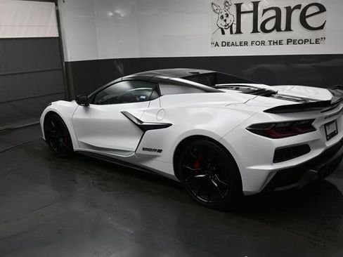 Used 2027 Chevrolet Corvette Grand Sport w/ Stealth Interior Trim Package RWD image 28