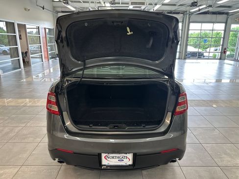 Used 2016 Ford Taurus Limited FWD image 26