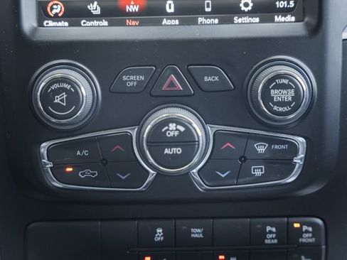 Used 2018 RAM 1500 Big Horn image 32