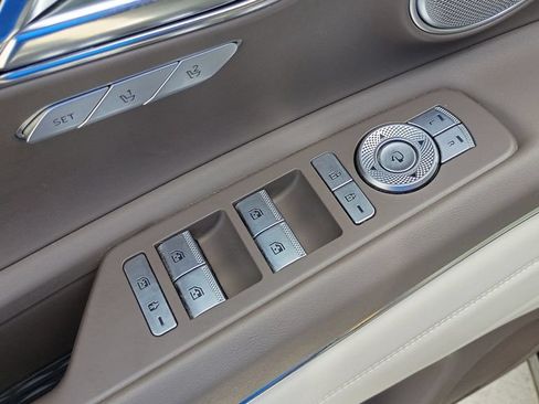 Used 2022 Genesis GV80 3.5T w/ Prestige Package 07 AWD/4WD image 23