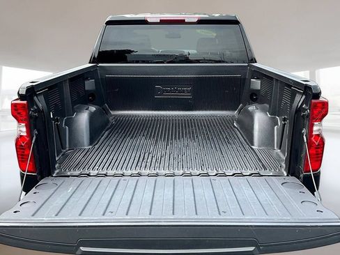 Used 2026 Chevrolet Silverado 1500 LT AWD/4WD image 7
