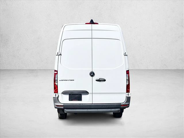 Used 2024 Mercedes-Benz eSprinter 170 Cargo image 7
