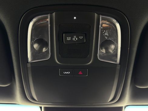 Used 2022 Kia Stinger GT-Line image 31