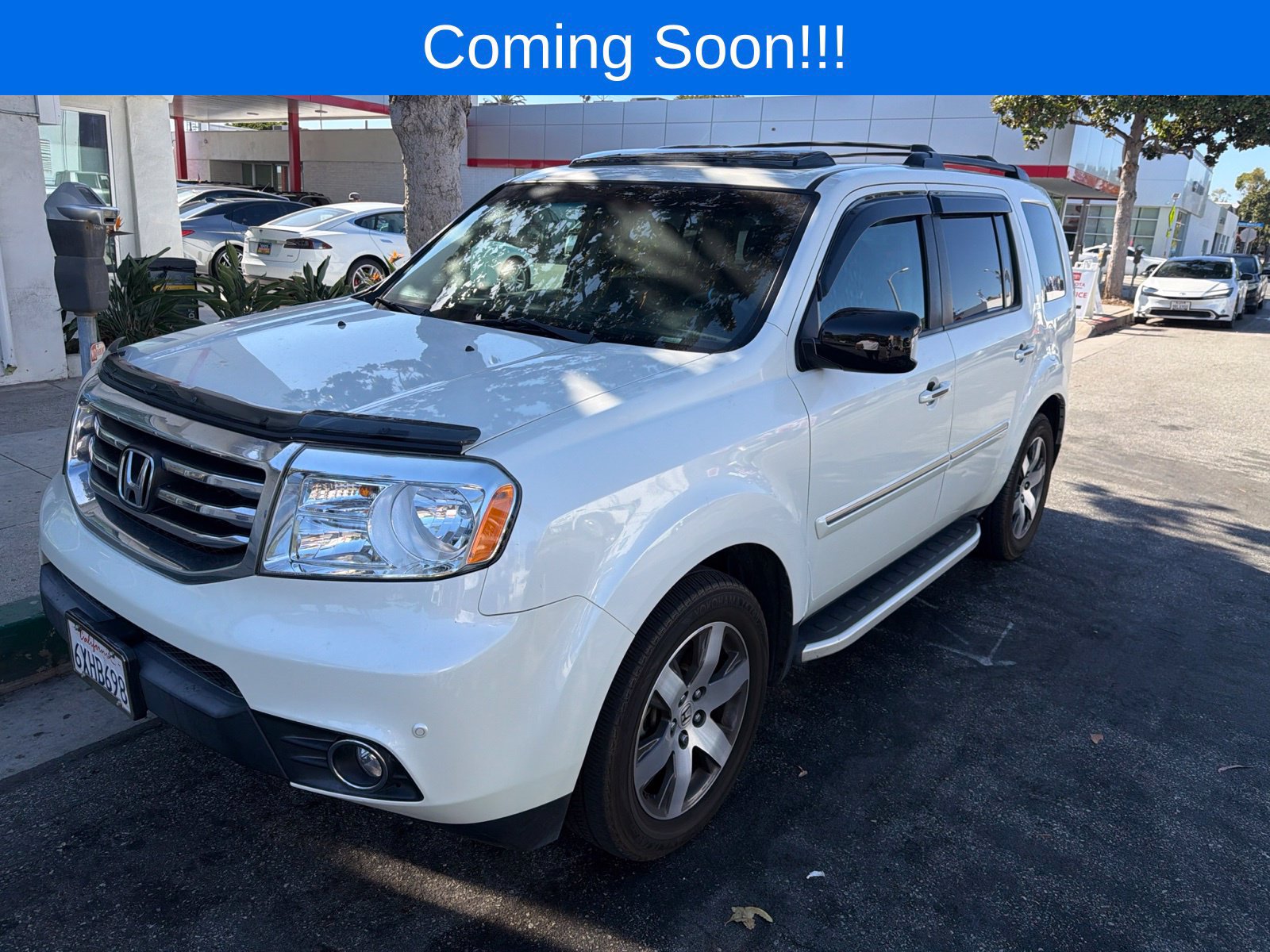 Used 2012 Honda Pilot Touring image 1