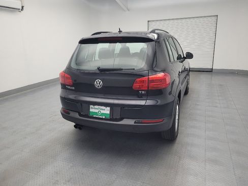 Used 2016 Volkswagen Tiguan S FWD image 7