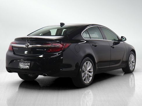 Used 2017 Buick Regal Premium w/ Driver Confidence Package #1 image 5