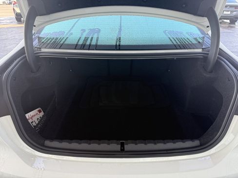 Used 2025 BMW 430i Coupe w/ Convenience Package image 21