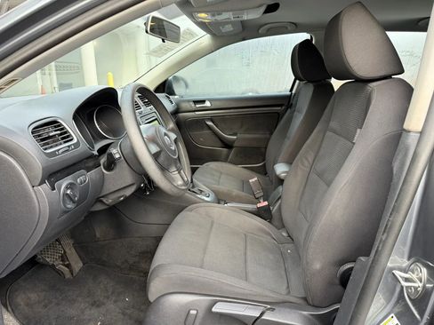 Used 2012 Volkswagen Jetta S image 2