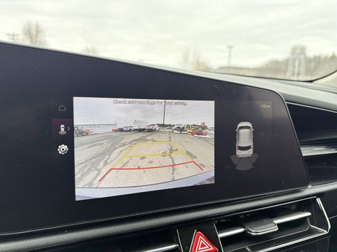 Used 2024 Kia Niro Wind w/ Wind Preserve Package image 22