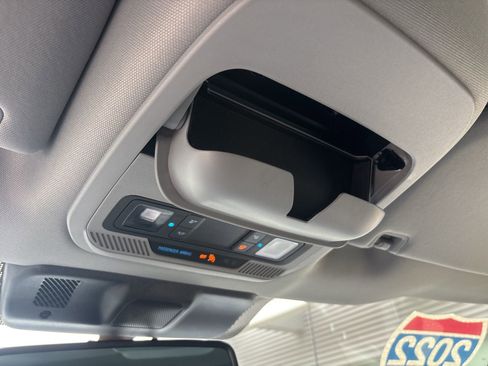 Certified 2022 Ford F150 4x4 SuperCrew image 34