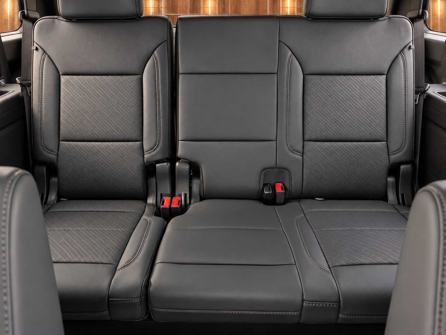 Used 2026 GMC Yukon XL AT4 AWD/4WD image 8