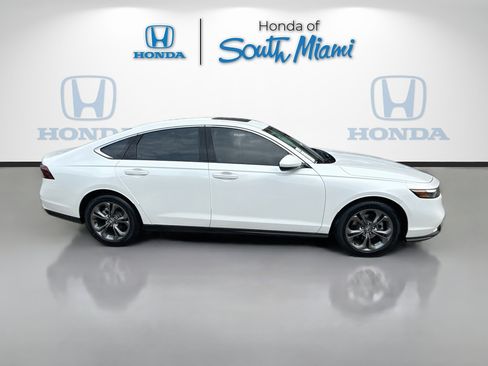 Certified 2024 Honda Accord EX image 8