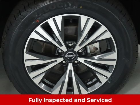 Certified 2023 Nissan Rogue SV w/ SV Premium B Package AWD/4WD image 12