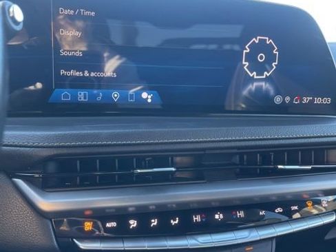 Used 2024 Cadillac XT4 Premium Luxury AWD/4WD image 46