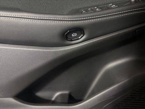 New 2026 Jeep Cherokee Laredo AWD/4WD image 19