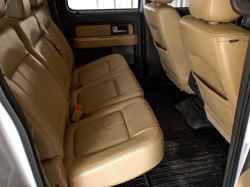 Used 2014 Ford F150 XLT w/ Equipment Group 302A Luxury image 34