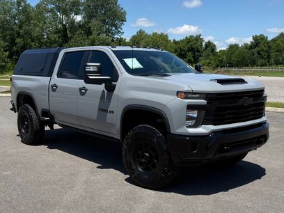 Used 2025 Chevrolet Silverado 2500 Custom w/ Custom Value Package