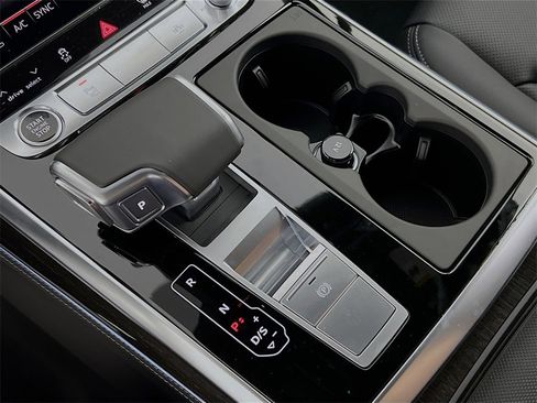 New 2026 Audi Q7 3.0T Premium Plus image 18