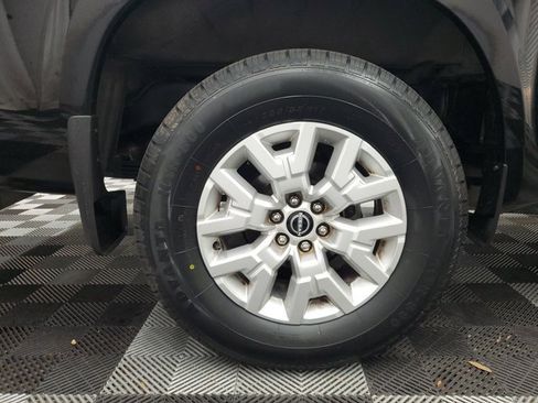 Used 2022 Nissan Frontier SV image 7