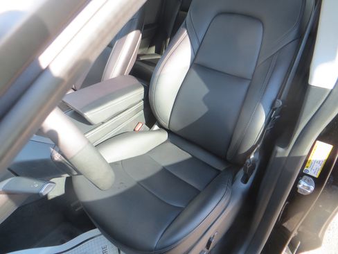 Used 2023 Tesla Model Y Long Range image 16