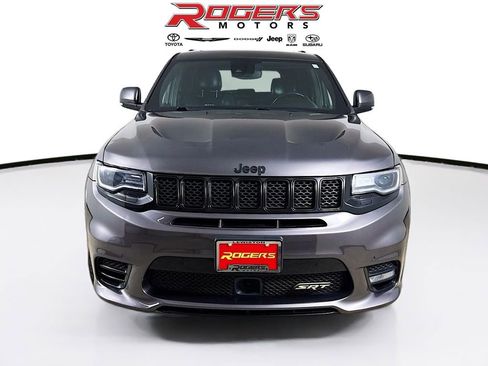 Used 2020 Jeep Grand Cherokee SRT image 2