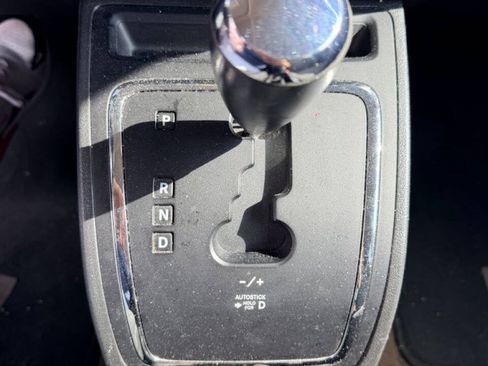 Used 2014 Jeep Patriot Latitude FWD image 18