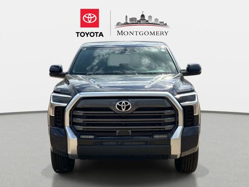 New 2026 Toyota Tundra Limited AWD/4WD image 8