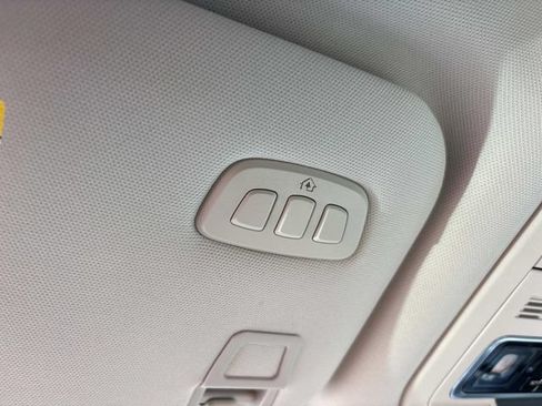 New 2026 Lincoln Nautilus Premier w/ Jet Appearance Package AWD/4WD image 33