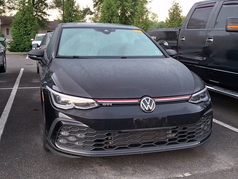 Used 2023 Volkswagen GTI SE FWD image 4