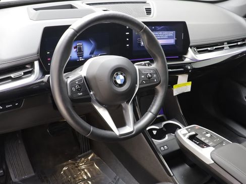 Certified 2025 BMW X1 xDrive28i w/ Technology Package AWD/4WD image 7