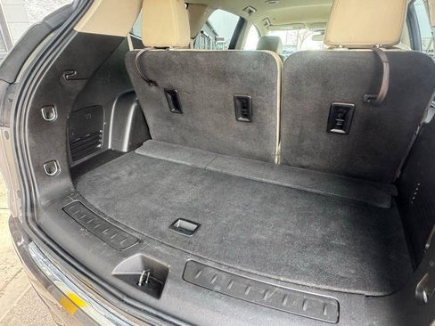 Used 2018 Buick Enclave Essence image 42