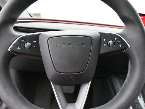 Used 2025 Tesla Model 3 Long Range RWD image 17