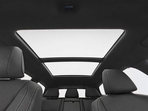 New 2026 BMW X1 xDrive28i w/ Convenience Package AWD/4WD image 18