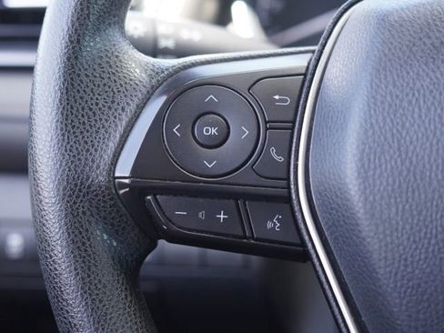 Used 2020 Toyota Camry LE w/ Carpet Mat Package FWD image 19
