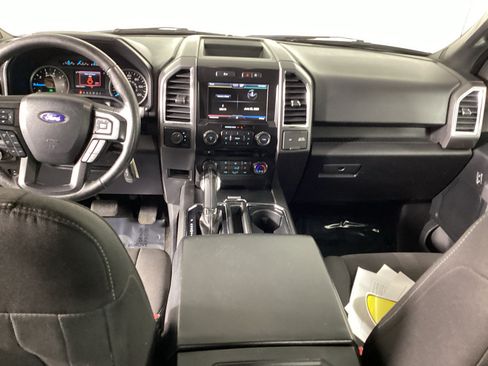 Used 2015 Ford F150 XLT w/ Equipment Group 302A Luxury AWD/4WD image 17