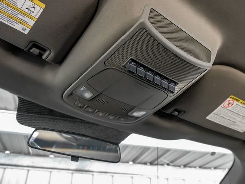 Used 2017 Ford F250 XLT w/ XLT Value Package image 20