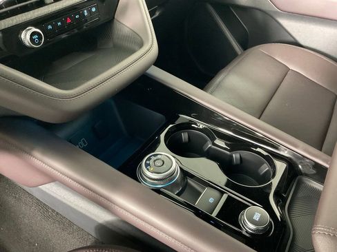 New 2026 Ford Explorer Platinum RWD image 20