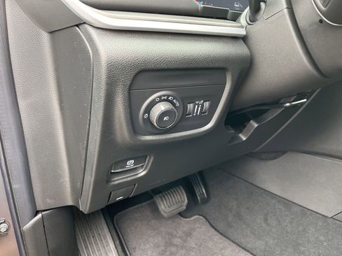 New 2025 Jeep Grand Cherokee Limited w/ Black Appearance Package AWD/4WD image 14