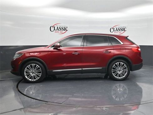 Used 2018 Lincoln MKX Reserve w/ Lincoln MKX Climate Package image 2