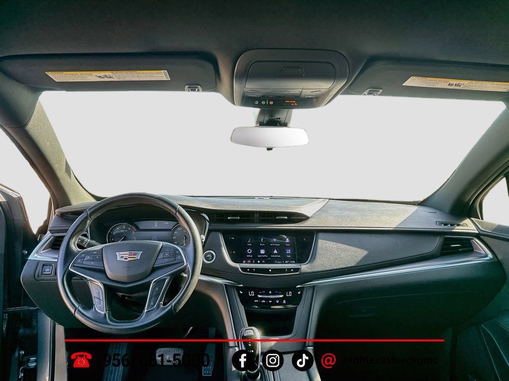 Used 2021 Cadillac XT5 Luxury FWD image 23