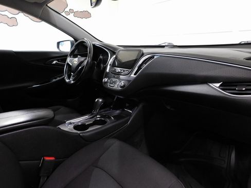 Used 2018 Chevrolet Malibu LT image 86
